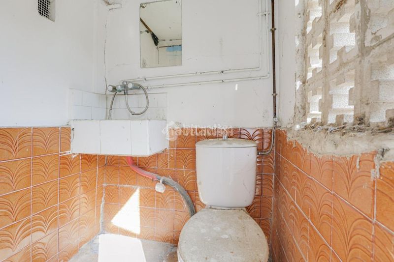 Foto 9abb8935-ebf7-45e7-b360-6c67bb685539. Terreny residencial a Ca n´Oriol Rubí
