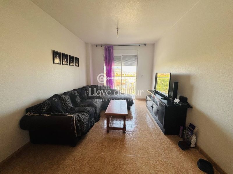 Foto bda1727c-79a1-4704-b48c-f89fb4b6ccc3. Pis a Águilas