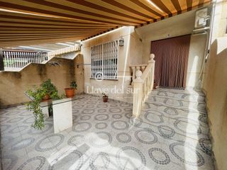 Casa en Las Majadas-Las Molinetas-Labradorcico. Duplex con porche