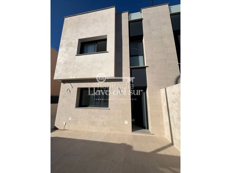 Foto 1cd7987e-7978-4687-8501-1239d1111d17. Maison jumelée dans calle salvador dalí 5 dans Calabardina Águilas