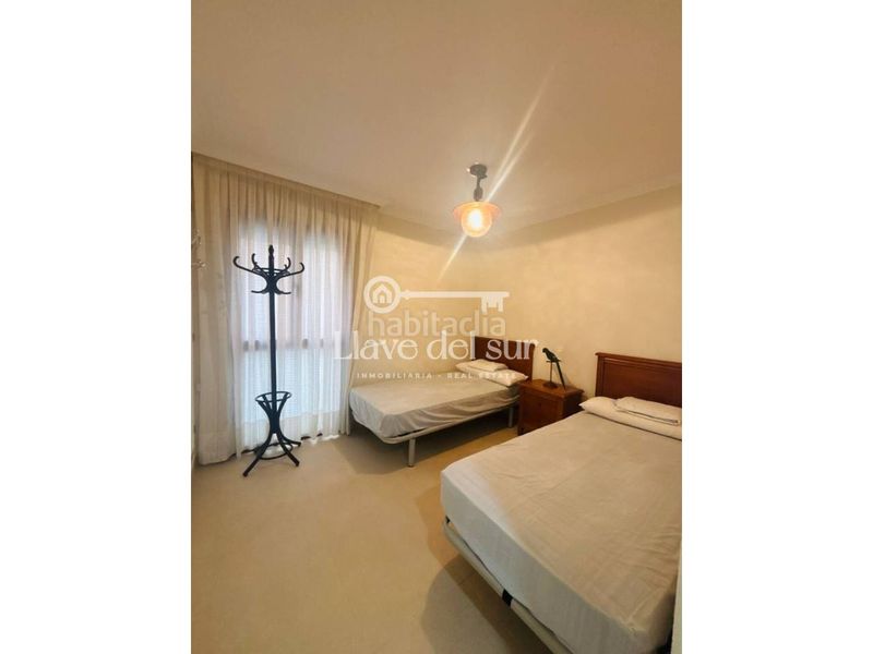 Foto f00d5707-67c1-4642-8818-265441451616. Pis amb aparcament a Casco Antiguo Águilas