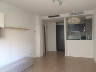 Rent Flat  Antoni cusido. Oportunidad por precio  2 hab. para entrar a vivir!