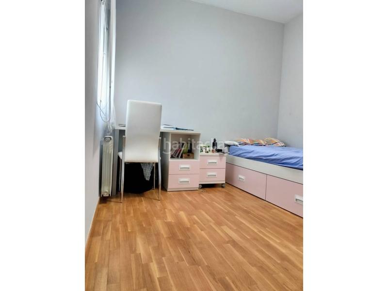 Foto 684edb67-b90b-432e-8473-a369f0baf845. Piso exclusivo último piso con trastero y plaza doble a un paso del centro en Sabadell