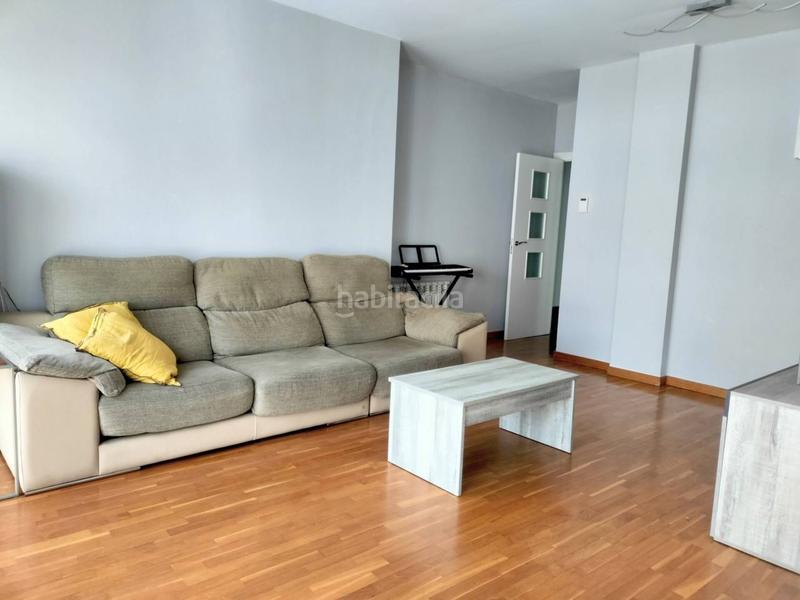 Foto 93b83931-f7ab-4a49-a89d-94384735f441. Piso exclusivo último piso con trastero y plaza doble a un paso del centro en Sabadell