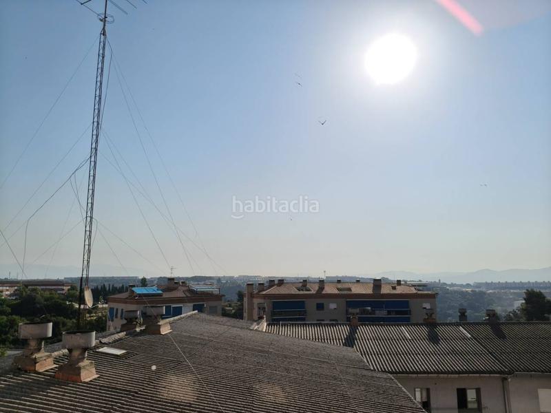 Foto 6a8c600d-7597-411a-884d-f69b8d0e6fec. Piso espacioso piso con dos terrazas soleadas y vistas despejadas en el corazón del Eixample en Sabadell
