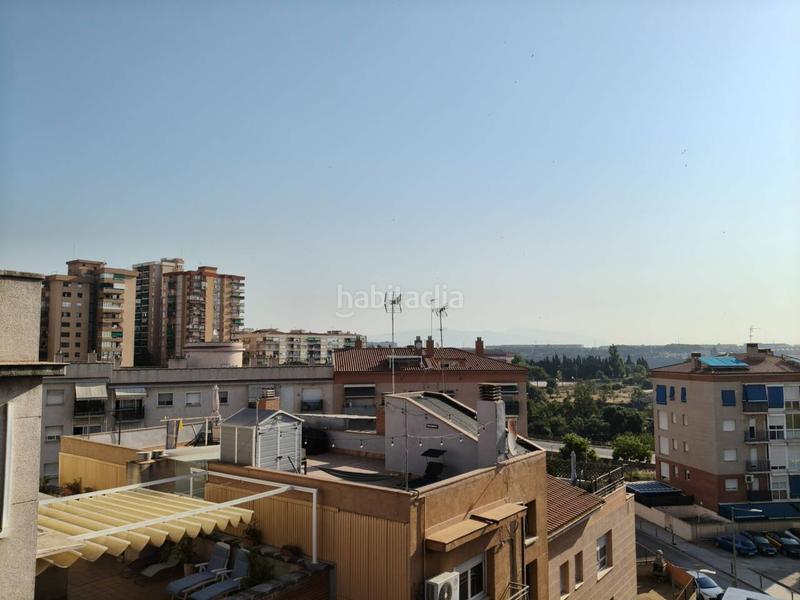 Foto 78017a9a-f193-4c9c-ba65-4d2d345cbc81. Piso espacioso piso con dos terrazas soleadas y vistas despejadas en el corazón del Eixample en Sabadell