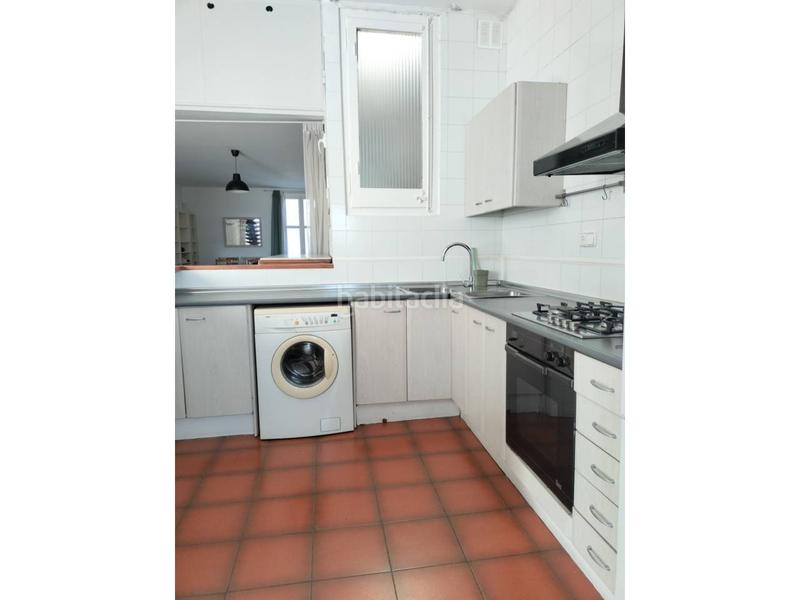 Foto a3a10c5f-23dc-4b6d-81ef-27464c315d61. Attico con riscaldamento in Centre Sabadell