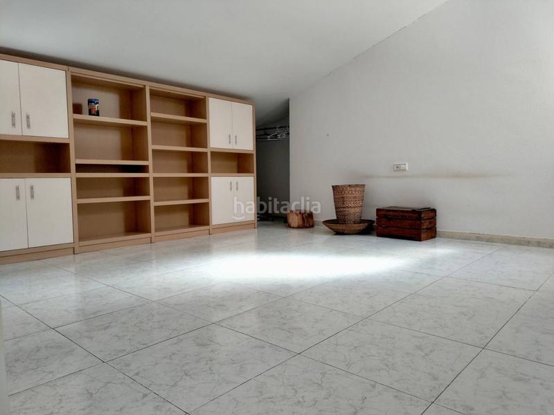 Foto b8d20406-d224-4b8e-9c26-1df427e64464. Attico con riscaldamento in Centre Sabadell