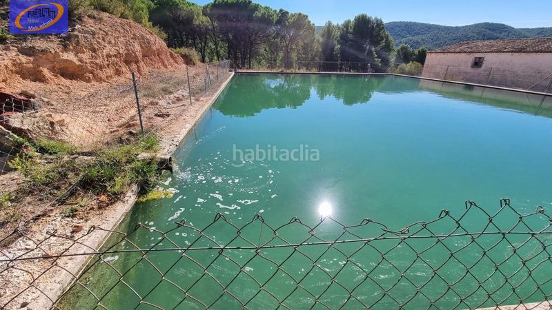Foto 58c74a5a-f6ee-4211-95e1-0446052ae573. Finca rústica a Cofrentes