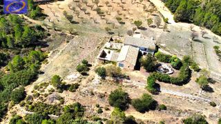 Wohngrundstück in Yátova. En venta finca de pastos en yatova