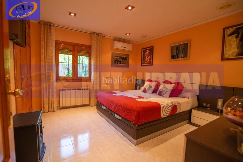 Foto a07a4d78-526c-40bf-8be1-d2dd79c2460b. Xalet amb calefacció aparcament piscina a Barx