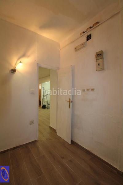 Foto dd5d562a-2445-4e79-94b2-3e477e5cc9a8. Local comercial a La Constitución-Canaleta Mislata