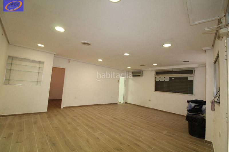 Foto f2d2e0c1-7e8f-43f3-abd6-40f7fe0b5fc6. Local comercial a La Constitución-Canaleta Mislata