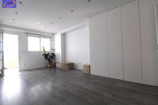 Pis en Tres Forques. Espectacular vivienda totalmente reformada con plaza de garaje Pis en Tres Forques. Espectacular vivienda totalmente reformada con plaza de garaje