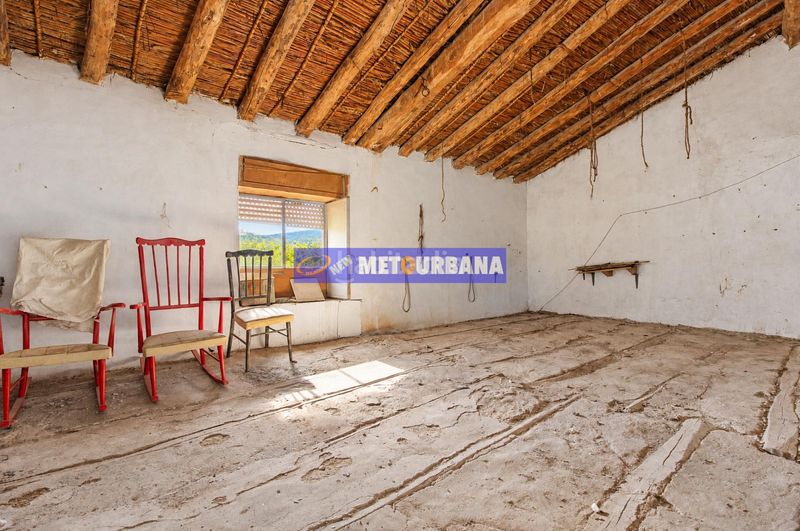 Foto fbdc6903-6e6e-475f-911f-f332af3b20e7. Casa a Utiel