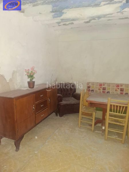 Foto a7a6205d-2df6-40a3-a966-2aab5712c7f0. Casa a Almarcha (La)