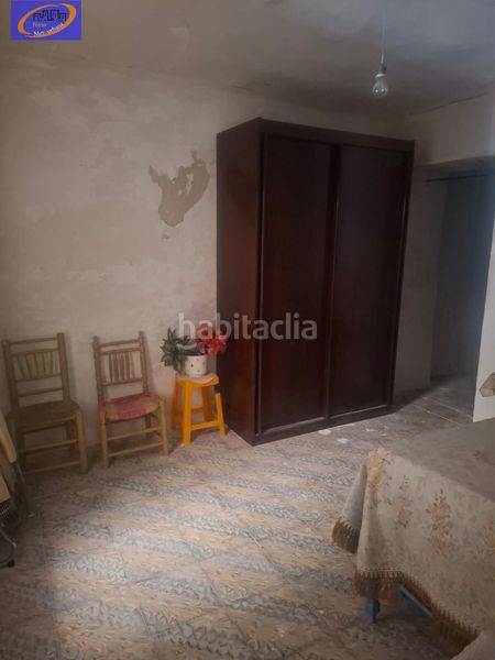 Foto f6e7fc82-f4e5-4ec2-bb7b-7f1d5c5cf628. Casa a Almarcha (La)