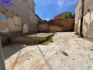 Terreno residenziale in Calle del miliciano sáez 1. Solar urbano de 99 m2 en calle miliciano sáez  ideal autopromoci