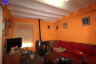 House in Caudete de las Fuentes. Encantadora casa en caudete de las fuentes  una oportunidad únic