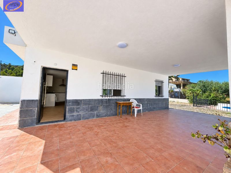 Foto a6c8e280-ae25-424c-9a92-e1c6bc5013b7. Lloguer xalet amb calefacció aparcament piscina a Riba - roja de Túria