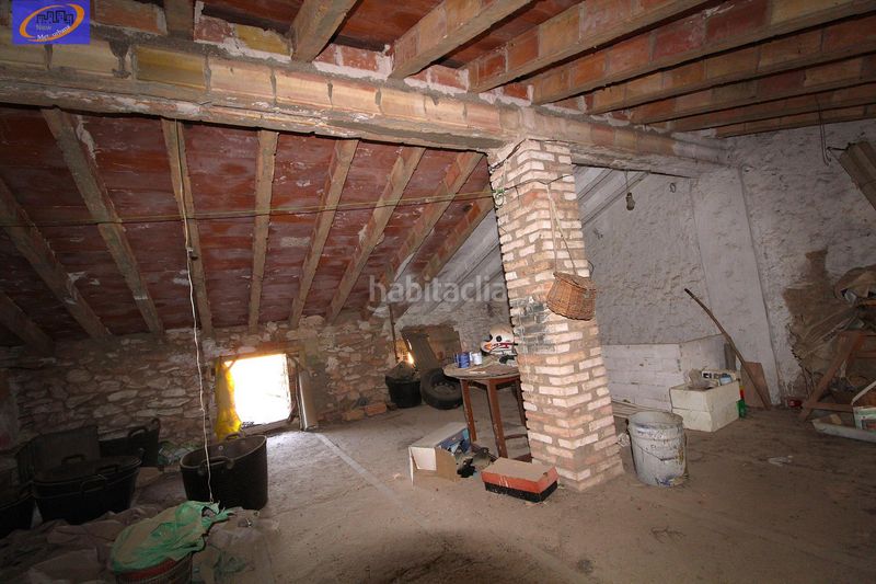 Foto bdaf9332-8ed8-4415-8570-f495ab572b8c. Casa a Requena