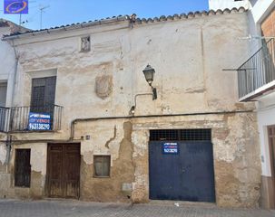 Casa a Utiel. Casa en centro historico