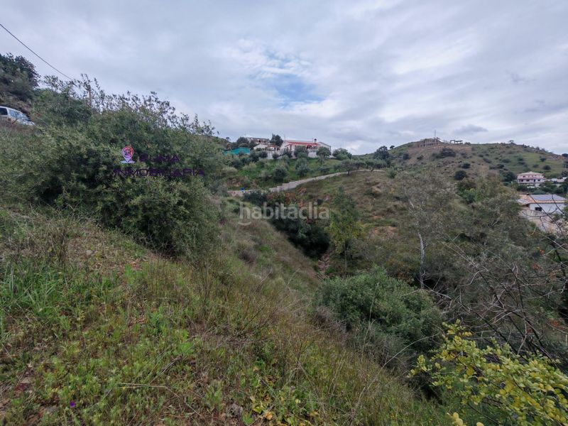 Foto d0c38054-a5a9-426d-9457-dc0b79bad504. Terreny residencial a Almogía