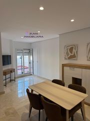 Location Attique à La Malagueta - Monte Sancha. Alquiler atico en la malagueta