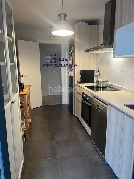 Foto 20c9c5a3-b120-4796-825f-69b92fa7a5e8. Pis amb aparcament piscina a Santa Isabel Málaga