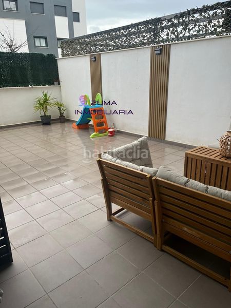 Foto 269b8508-0e94-46dc-b6c4-75155dc02f91. Pis amb aparcament piscina a Santa Isabel Málaga