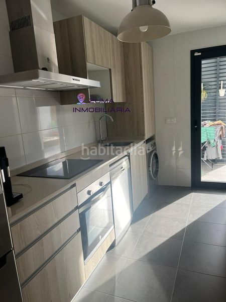 Foto 4209dbc0-fdfe-4403-ab68-47a21618b62d. Pis amb aparcament piscina a Santa Isabel Málaga