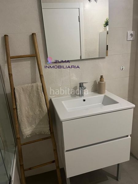 Foto 6aa7d136-546e-4f0e-91f9-5d93d0820a82. Pis amb aparcament piscina a Santa Isabel Málaga