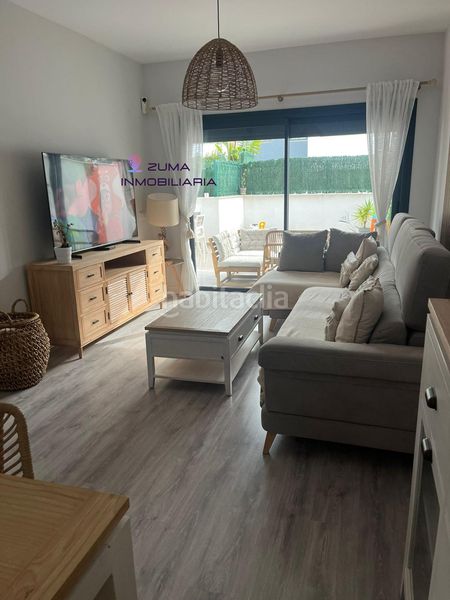 Foto a3c42dcb-eec9-40a5-a67f-f55291998ff7. Pis amb aparcament piscina a Santa Isabel Málaga