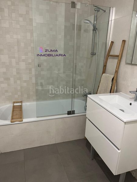 Foto dd994ff3-aa90-4b64-ad3f-8de22d3711ec. Pis amb aparcament piscina a Santa Isabel Málaga