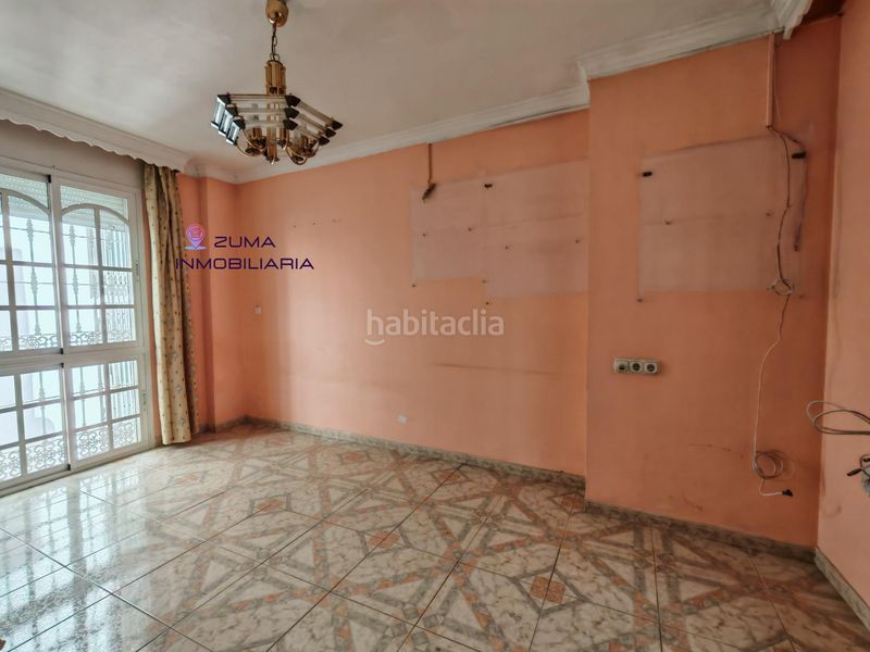Foto 58a6a454-b149-4291-963f-2e46fc221530. Casa amb calefacció aparcament a El Ejido Málaga