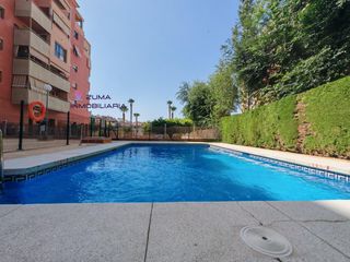 Alquiler Piso en El Consul - Ciudad Universitaria - El Romeral. Piso con parking y piscina comunitaria en teatinos, málaga.