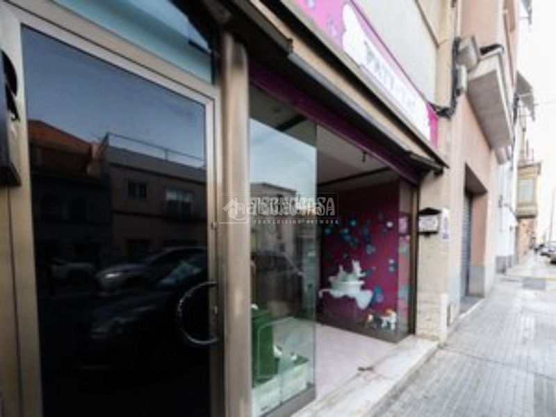 Foto 76a584bd-daf0-4ea5-b20f-a87fa5b4ffb5. Edifici a Arboç (L´)