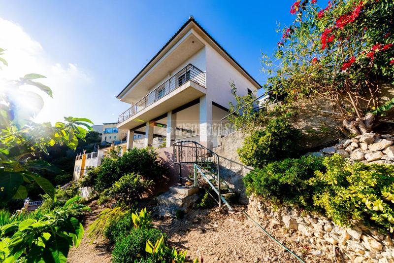 Foto 736af1d0-52d9-4451-a38f-7ed96d66fd29. House in Castellet i la Gornal