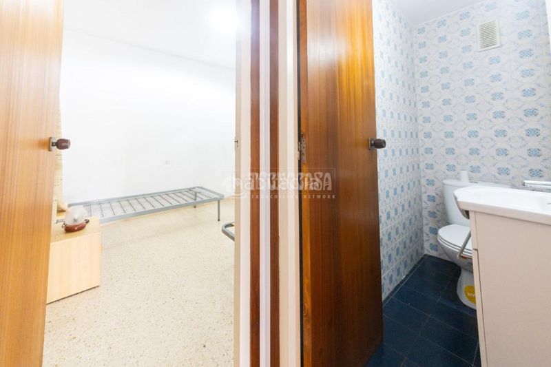Foto 16152564-7475-41f2-a323-209f6e25b51d. Pis amb aparcament piscina a Segur de Calafell nucli urbà Segur de Calafell