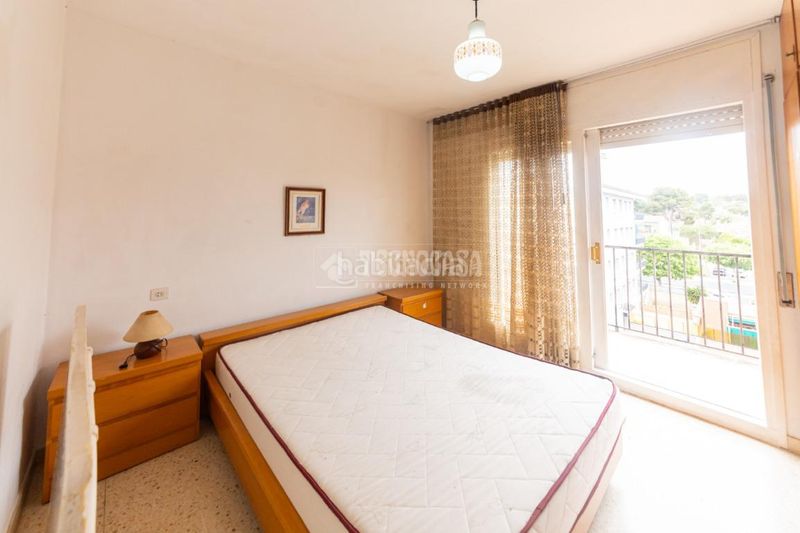 Foto 4734ebd7-be76-4ce6-9992-b95bacfdfa30. Pis amb aparcament piscina a Segur de Calafell nucli urbà Segur de Calafell