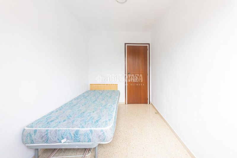 Foto f6e9507e-45ce-404c-8086-aa2c982a8ebd. Pis amb aparcament piscina a Segur de Calafell nucli urbà Segur de Calafell