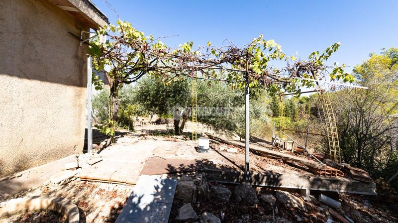 Foto e9190895-343a-46f3-b034-f1f52d13d554. Casa a Montmell (El)
