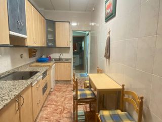 Miete Haus  Calle jacinto benavente. Verano a 200m del mar  vivienda vacacional en playa de poniente