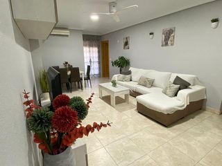 Location Appartement à Casco Antiguo. Oportunidad julio en águilas, a un paso de la playa