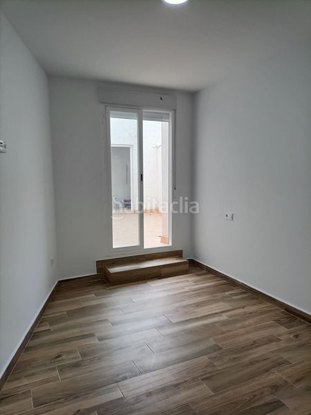 Foto 5532567f-82a4-4976-8f37-9bbdf494b756. Planta baixa amb aparcament a Casco Antiguo Águilas