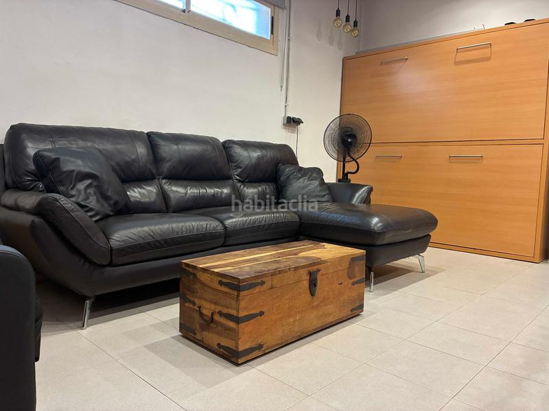 Foto 615942ff-9a20-4bf0-8749-2fed6de5e648. Doppelhaus mit kamin heizung parking in Valls