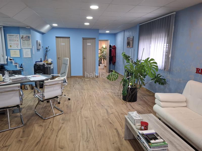 Foto 35ecaba7-ec00-4070-b400-4f131970cc40. Fabrikhalle in Riudoms