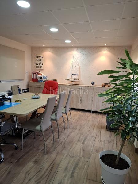 Foto 4b3c9d6f-dcb8-40d8-8864-0bba19156376. Fabrikhalle in Riudoms