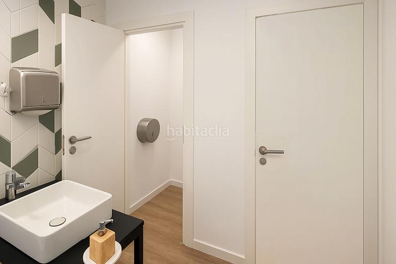 Foto 95c9c238-e59f-4157-9bc5-43775a24db2d. Rent office space in plaça d'urquinaona 6 in Dreta de l´Eixample Barcelona