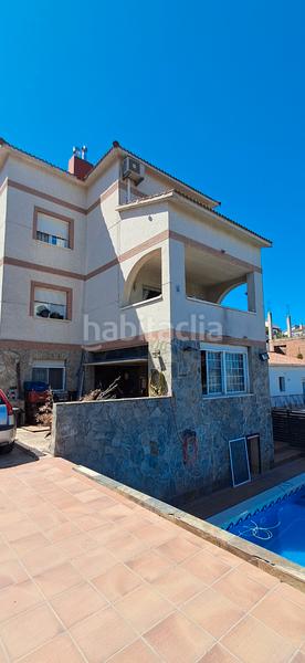 Foto 02a7b6dc-9464-47a1-bdeb-0b6f76953f73. Xalet amb xemeneia calefacció aparcament piscina a Masquefa